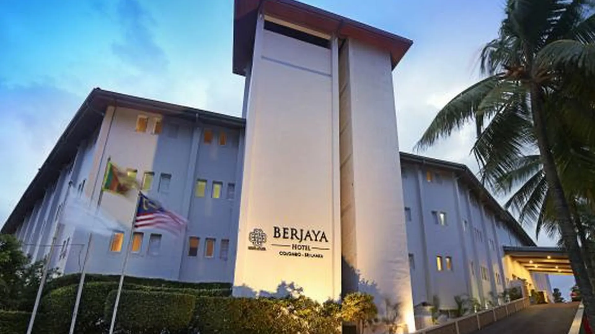Berjaya Hotel Colombo contacts