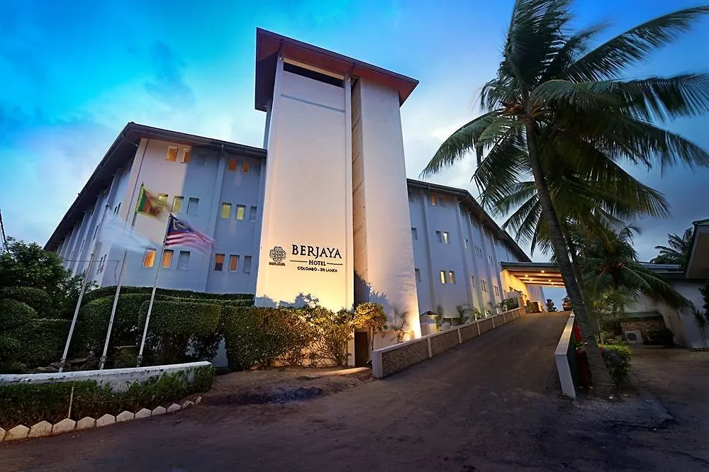 Berjaya Hotel Colombo Dehiwala-Mount Lavinia 3*,