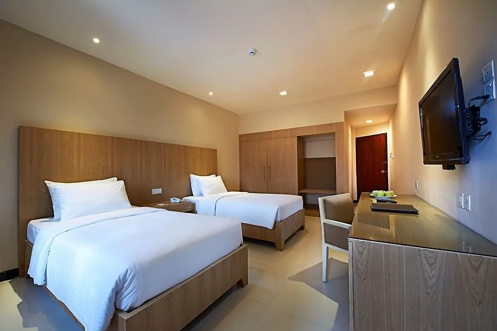 Berjaya Hotel Colombo Dehiwala-Mount Lavinia 3*,