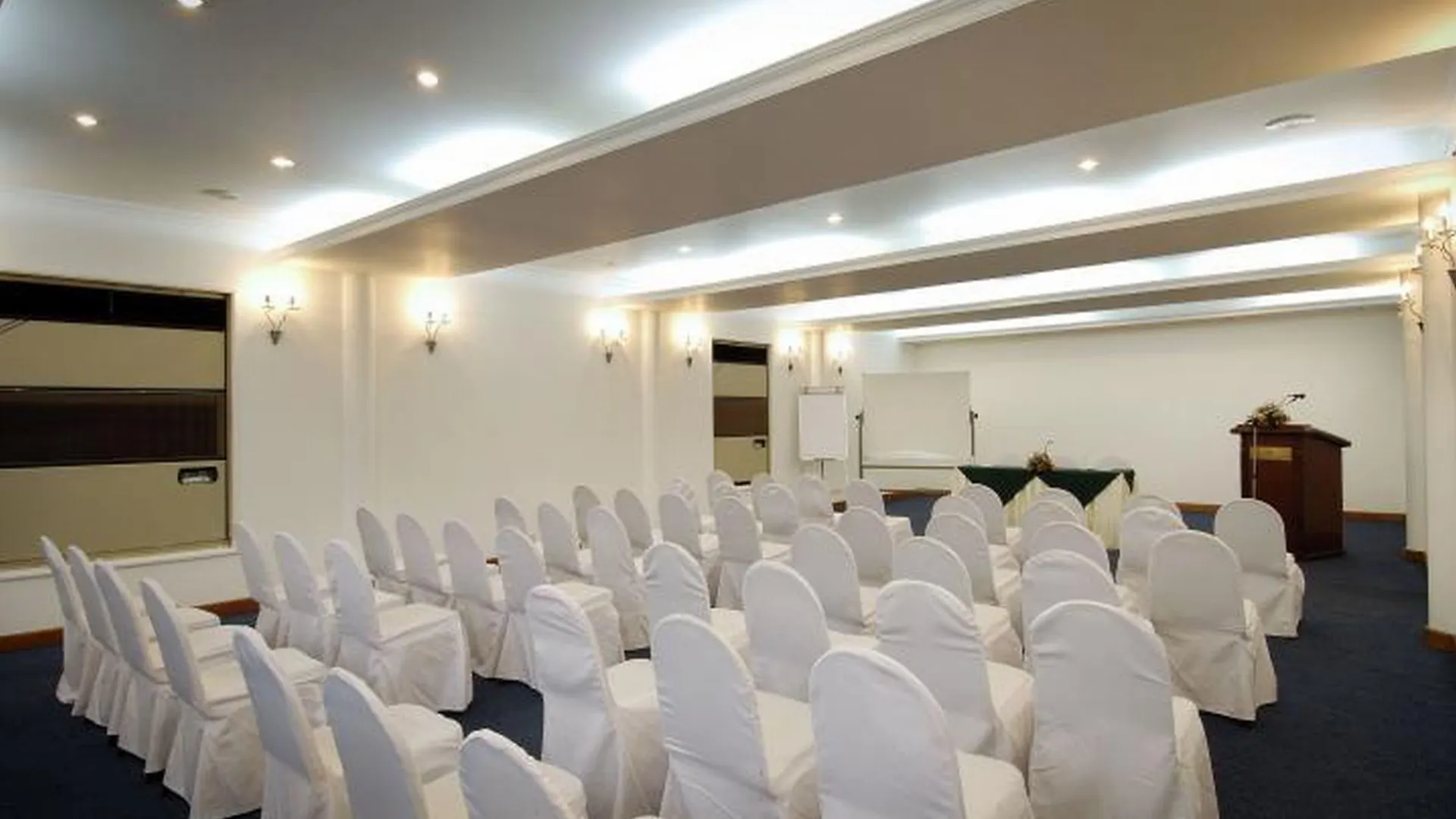 Berjaya Hotel Colombo Dehiwala-Mount Lavinia